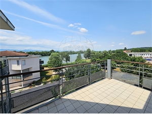 t4 à la vente -   01480  JASSANS RIOTTIER, surface 93 m2 vente t4 - UBI478950884